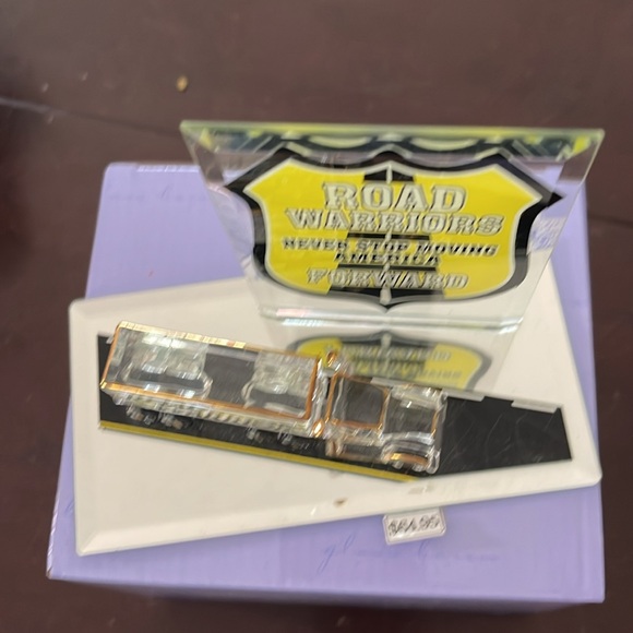 Glass art - Picture 3 of 3